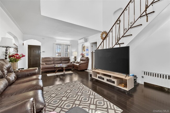 Building Photo - 82-58 235th St