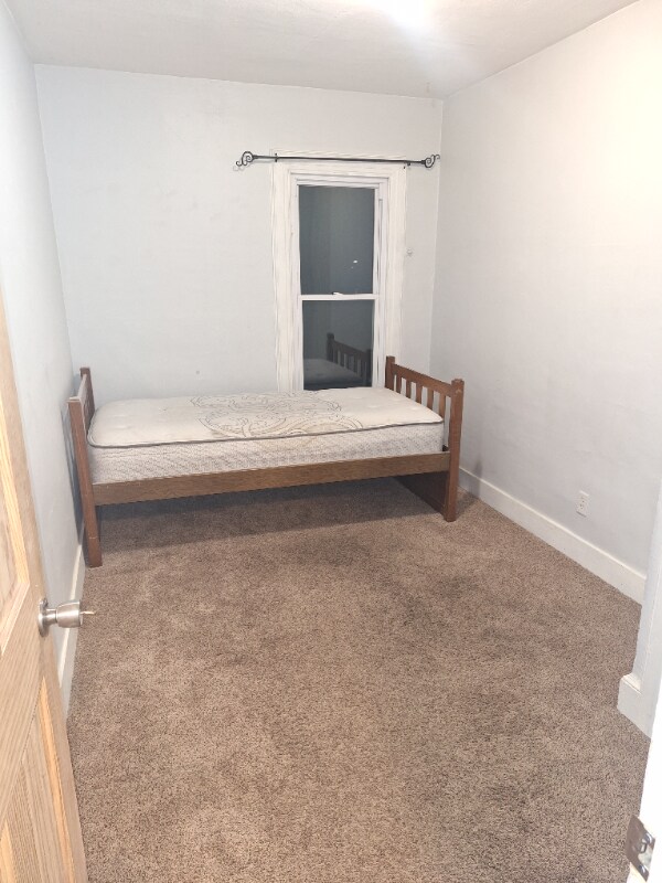 Building Photo - 10 Euclid Ave