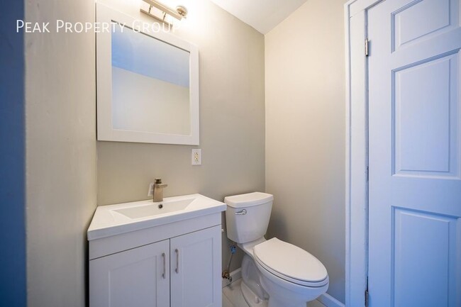 Building Photo - Available Now! Newly Renovated 3 Bedroom D...