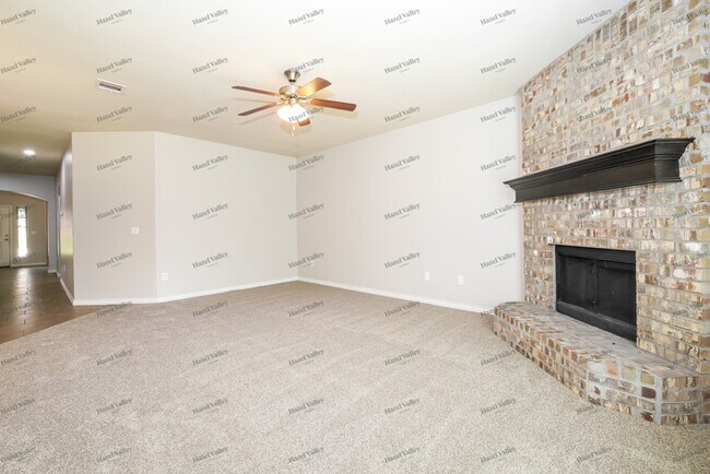 Building Photo - 9704 Squire Ln