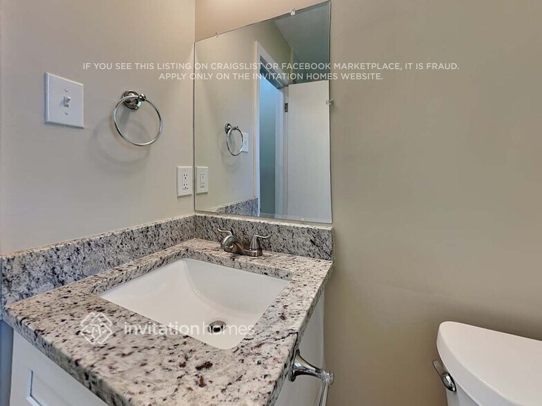 Building Photo - 277 Rocking Hill Dr SW