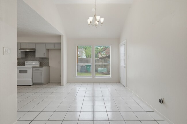 Building Photo - 13723 Smokey Trail Dr