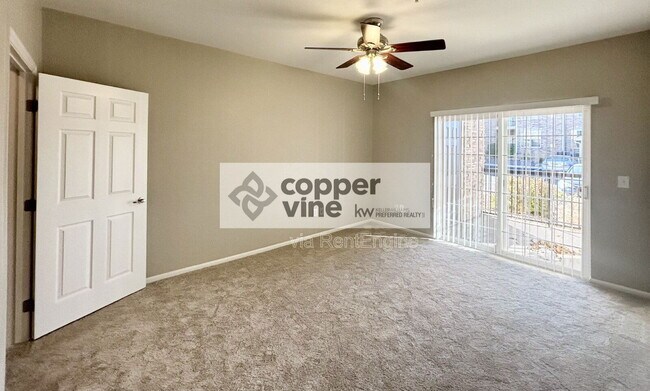 Building Photo - 2855 Blue Sky Cir