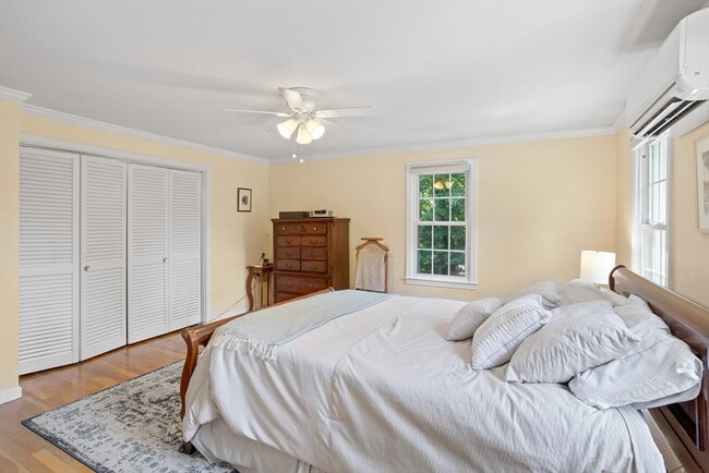 Building Photo - 13 Prospect St