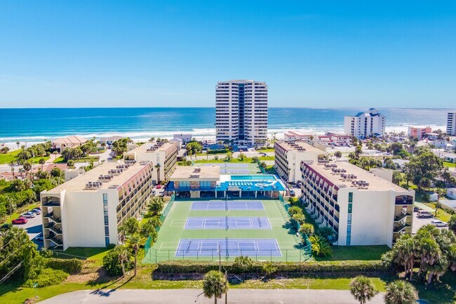 Building Photo - Charming Beachside 1-Bedroom Condo – Available Now