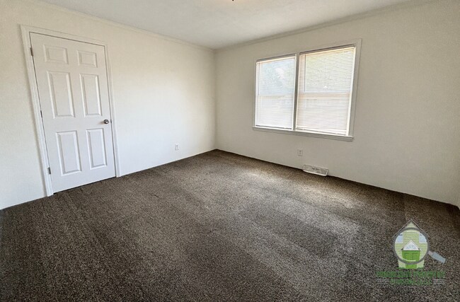 Building Photo - 113 Fowler Rd