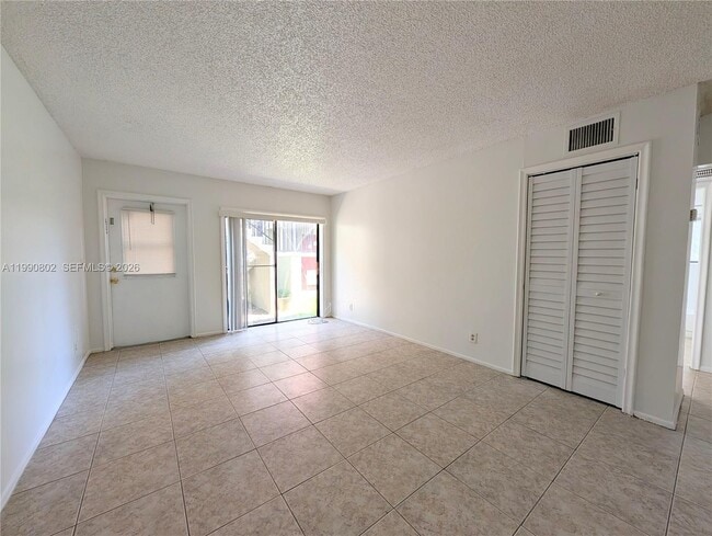 Building Photo - 11394 Royal Palm Blvd