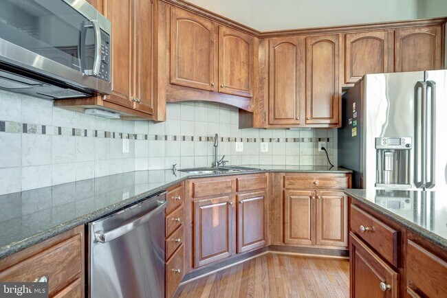 Building Photo - 42029 Bushclover Terrace