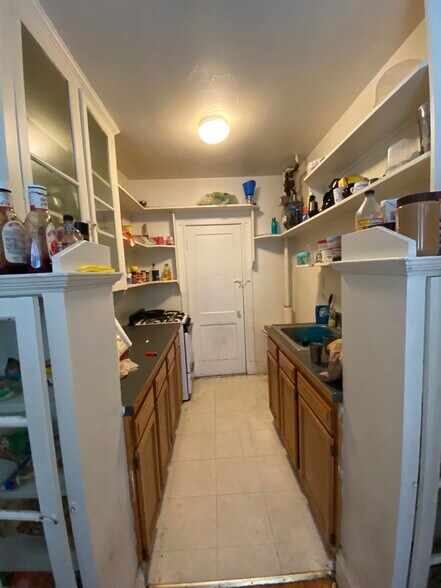 Building Photo - 103 Myrtle St