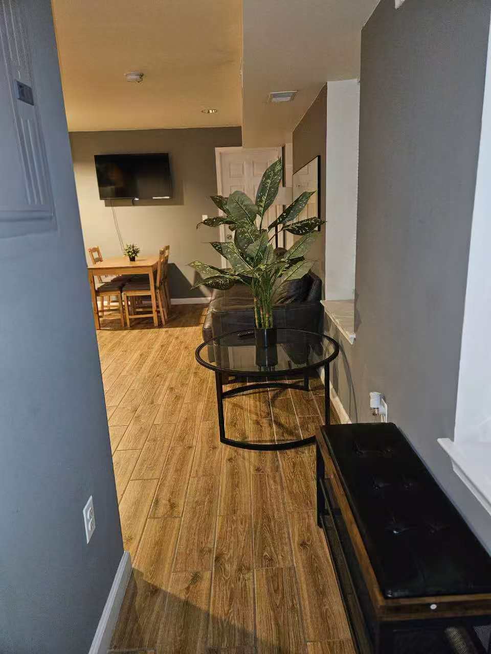 Building Photo - 1829 Spruce St