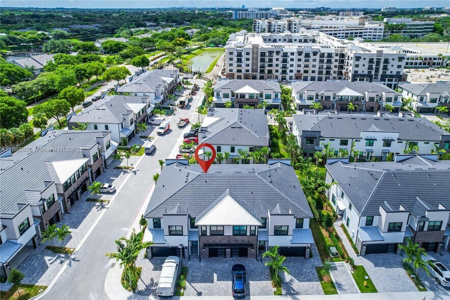 Building Photo - 8342 NW 7th Pl