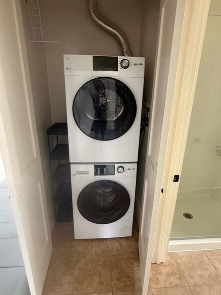 Building Photo - 74 Jefferson