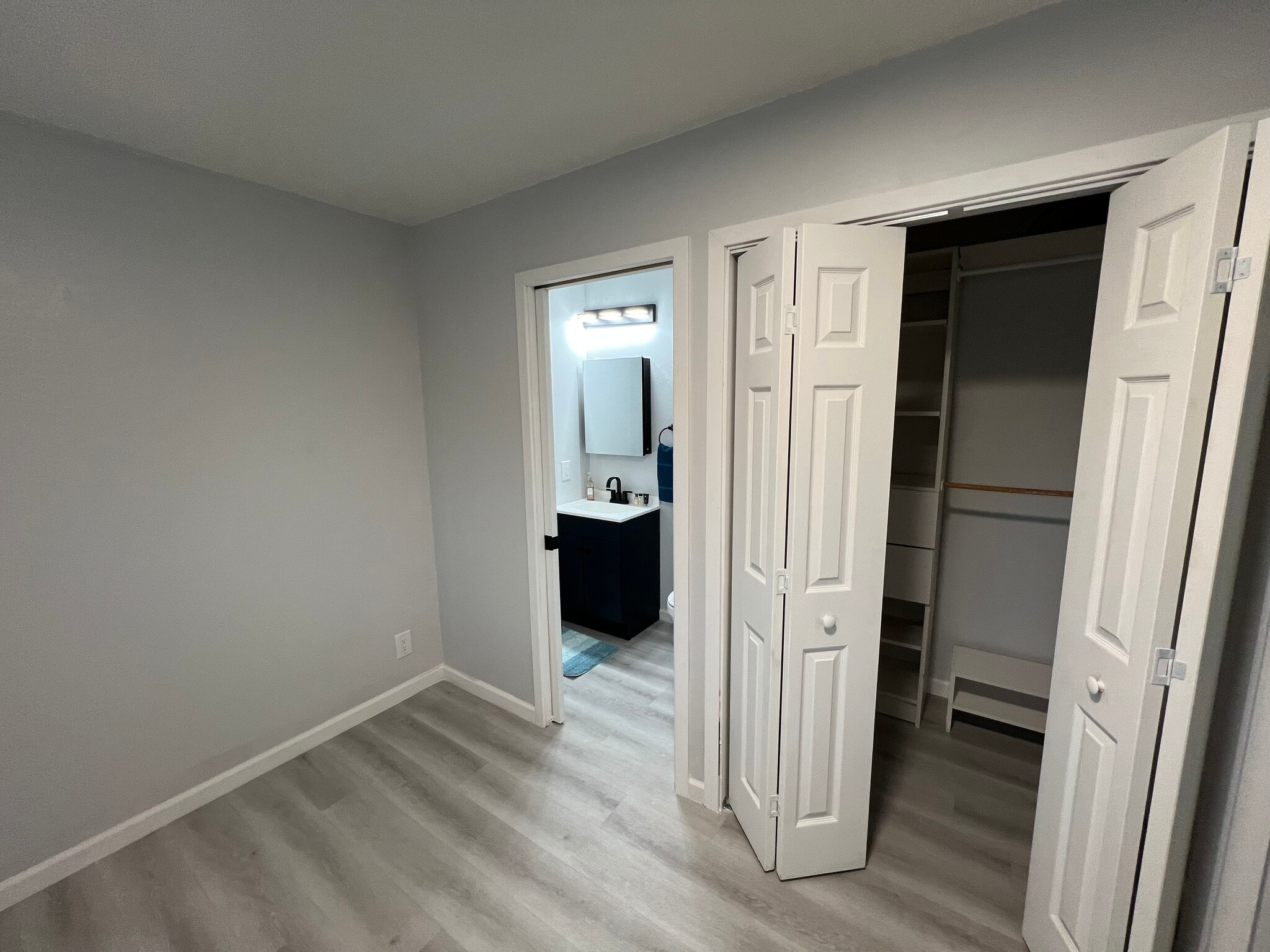 Building Photo - 661 Chemeketa Dr