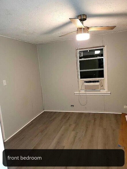 Building Photo - 1023 Wellington Ln