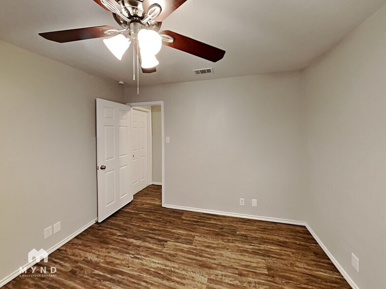 Building Photo - 4940 Brazoswood