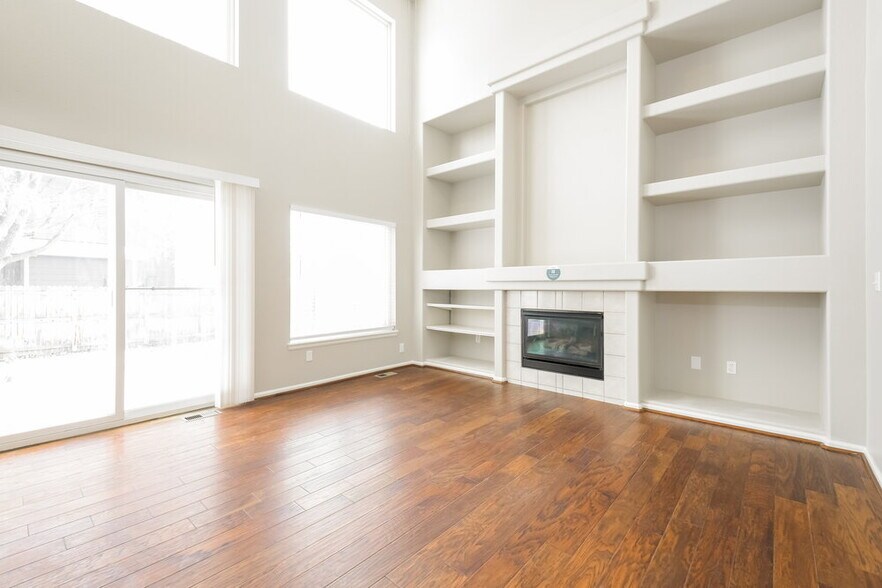 Building Photo - 13470 Antlers St