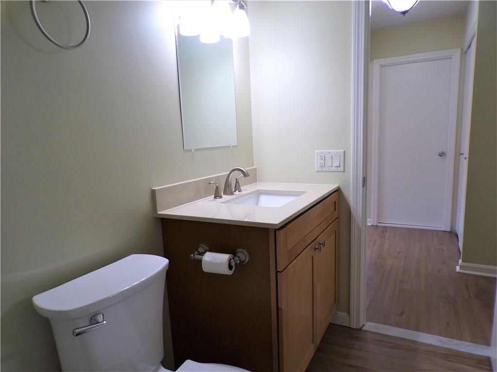 Building Photo - 144 Edaville Ct