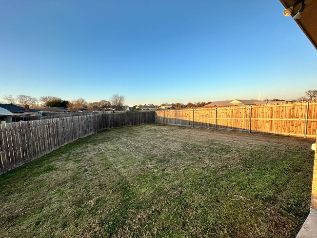 Building Photo - Close to Barksdale Air Force Base...