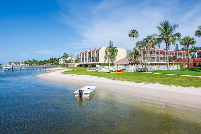 Building Photo - 1300 Seaway Dr