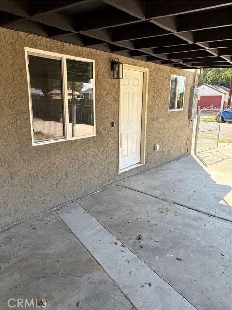 Building Photo - 1003 E Colton Ave