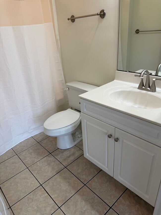 Building Photo - Spacious 3-Bedroom, 2-Bath Condo in Magnolia North at Myrtlewood with Golf Course Views!
