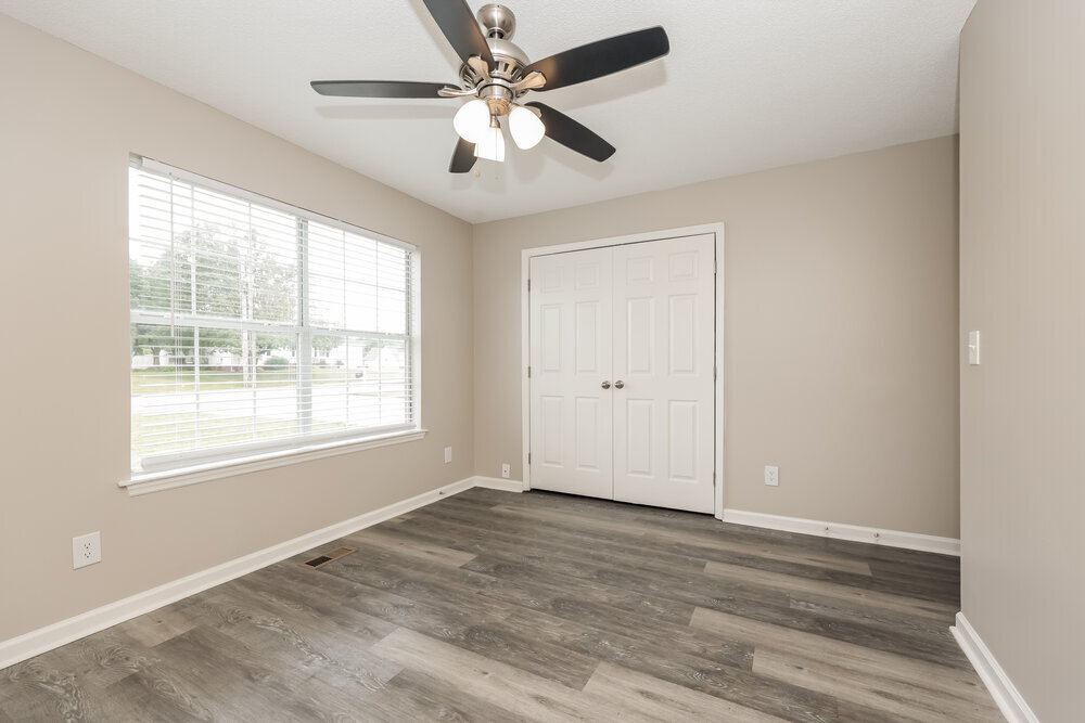 Building Photo - 1318 Knight Dr
