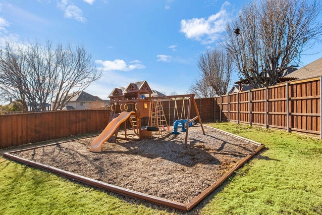 Building Photo - 201 Barkley Dr