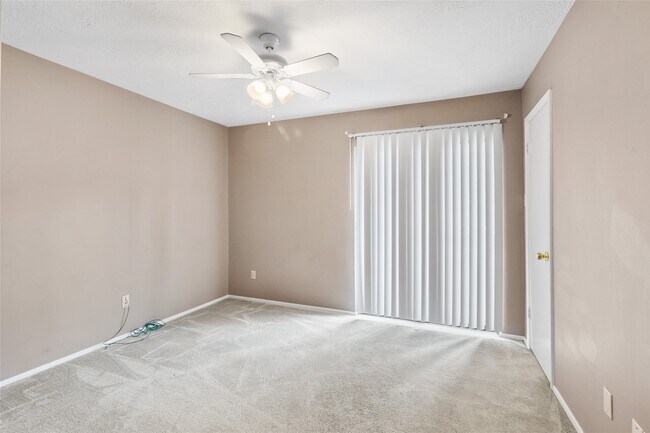 Building Photo - 2521 Crosstimbers Dr