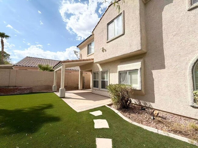 Building Photo - 11257 Playa Caribe Ave