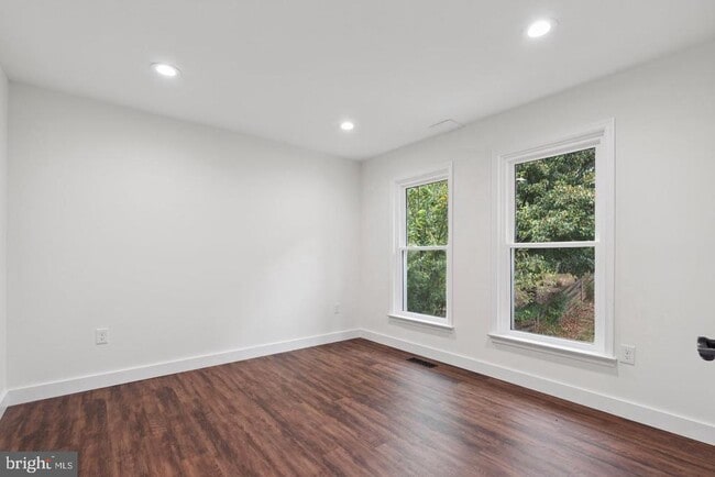 Building Photo - 1291 Mason Mill Ct