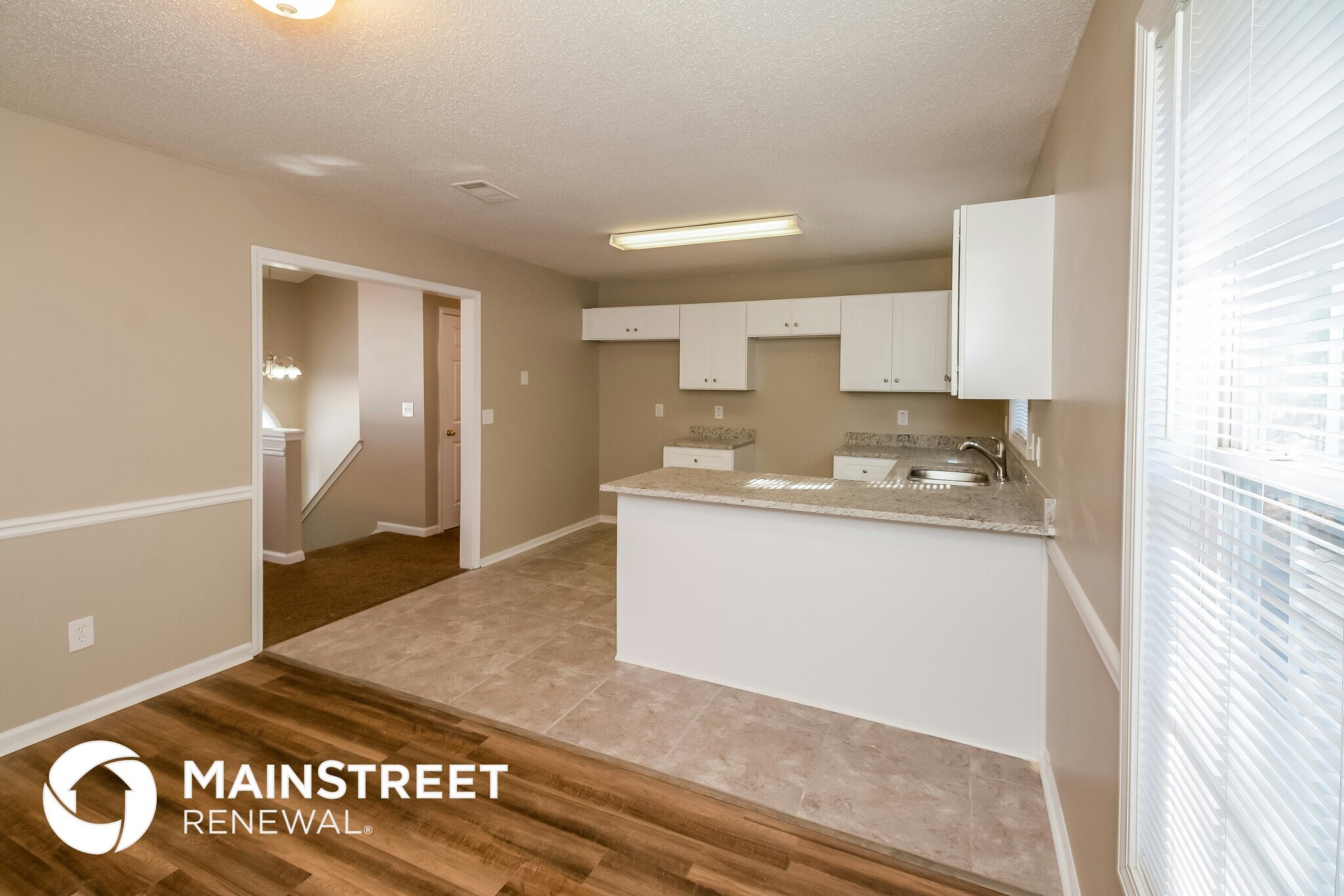 Building Photo - 8139 Green Garden Dr