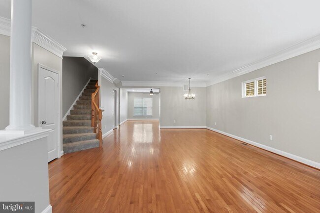 Building Photo - 10228 Nuthatch Dr