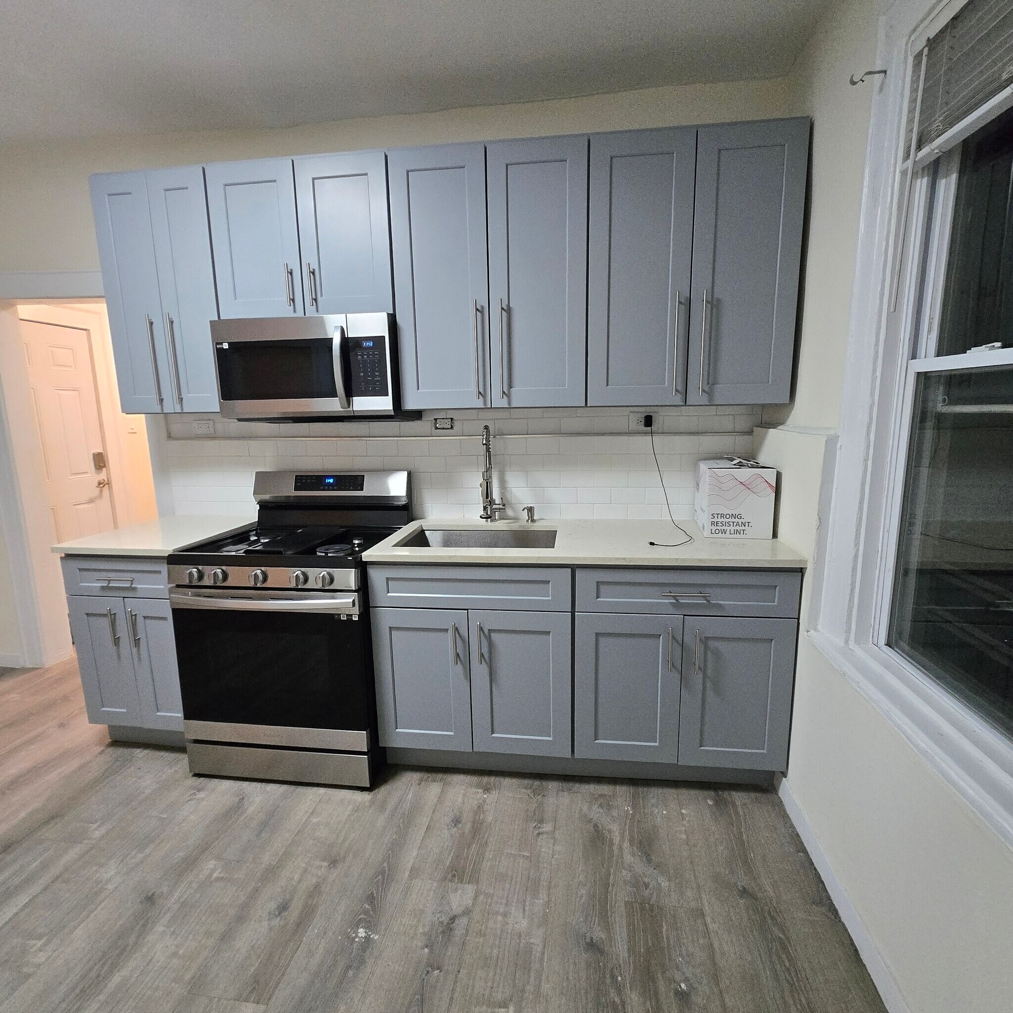 Building Photo - 110 Schley St