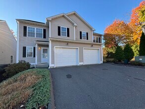 Building Photo - 589 Stafford Ave