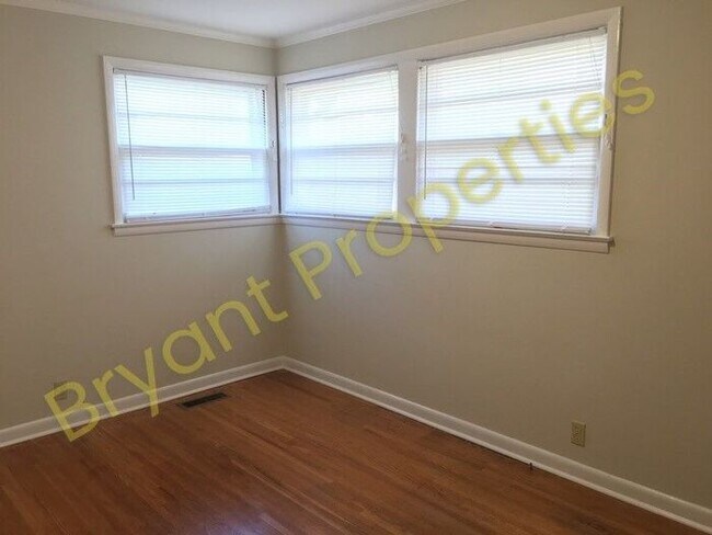 Building Photo - East Nashville - 3-Bedroom 1 Bath