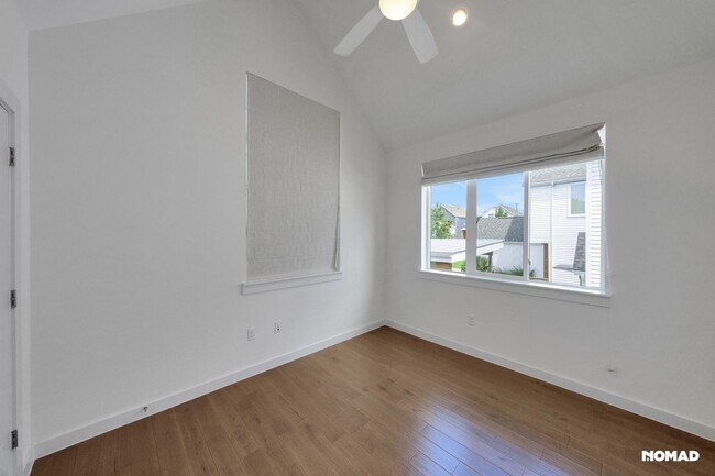 Building Photo - Charming 3BR House in East Austin - Pet Fr...