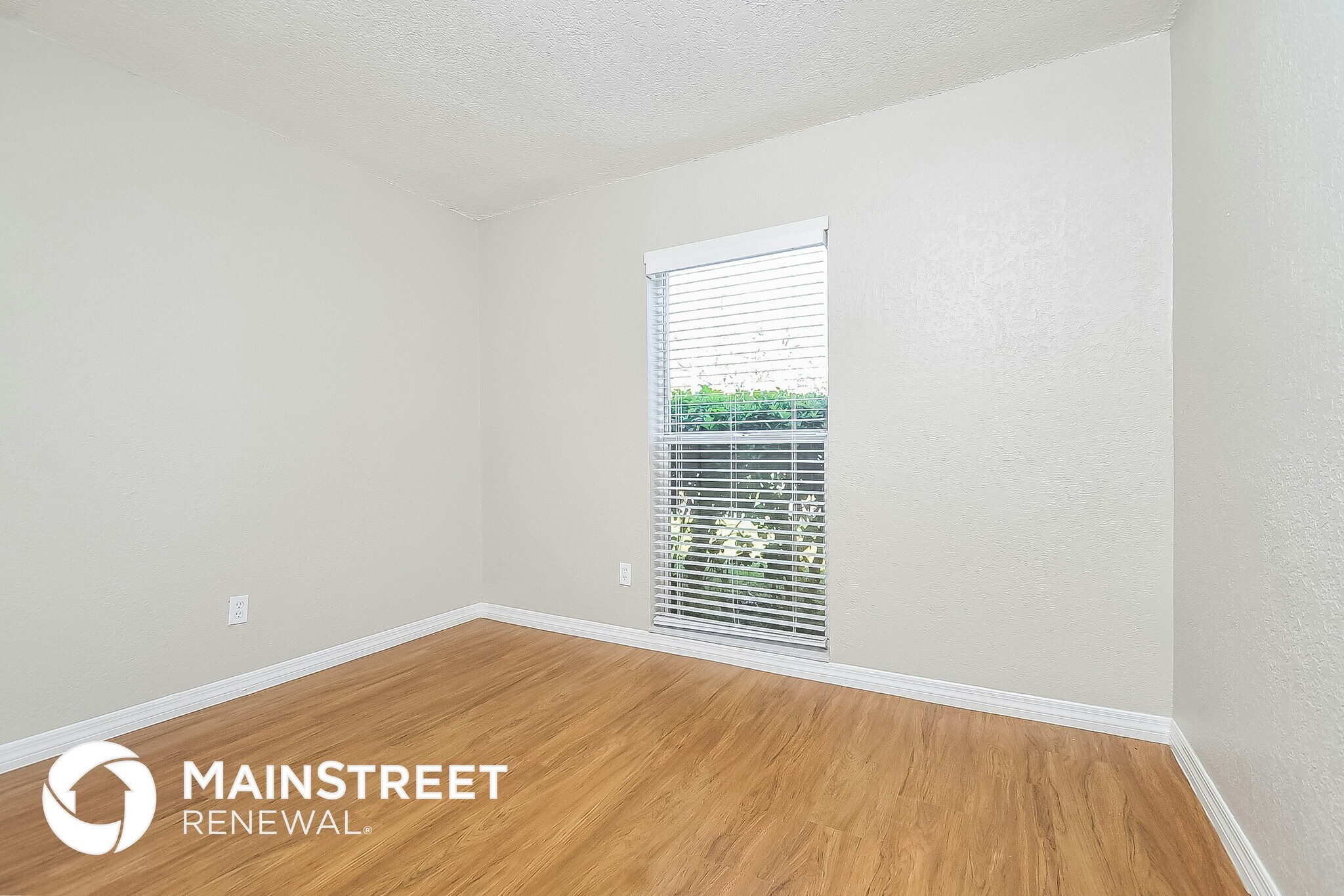 Building Photo - 1625 Crossridge Dr