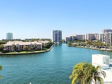 Ocean & Intracoastal View ¦ Balcony - 3 - 3800 S Ocean Dr