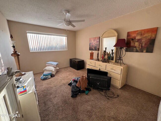 Building Photo - 12429 N Escobar Way