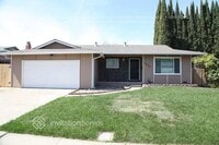 Building Photo - 2936 Rio Grande Dr