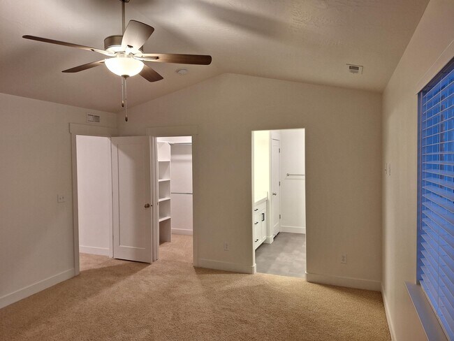 Building Photo - 5116 Rustic Patch Rd