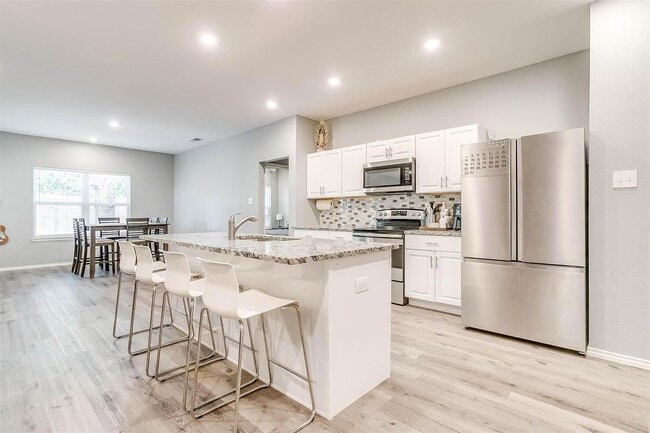 Building Photo - Great 4 Bed, 2 Bath in South Arlington- Mansfield ISD-  76001