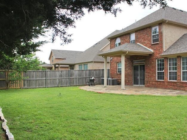 Building Photo - 5996 Clearwater Dr