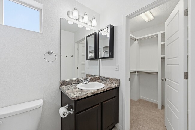 Building Photo - $2,245.95, 2 bed, 2.5 bath located in Denver with a fenced yard.