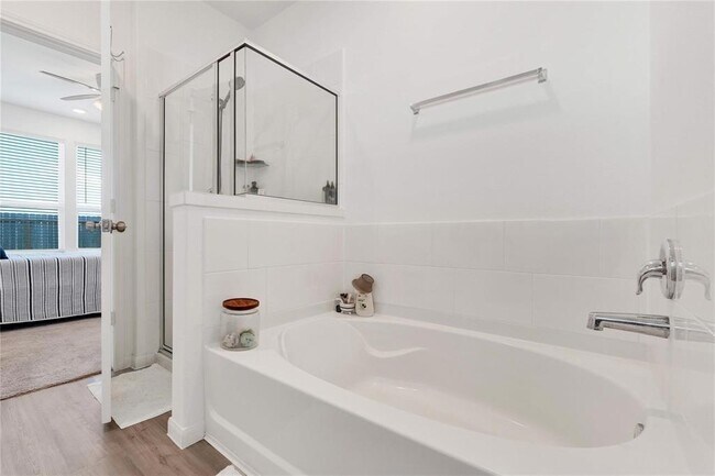 Building Photo - 23823 Escardilla Dr