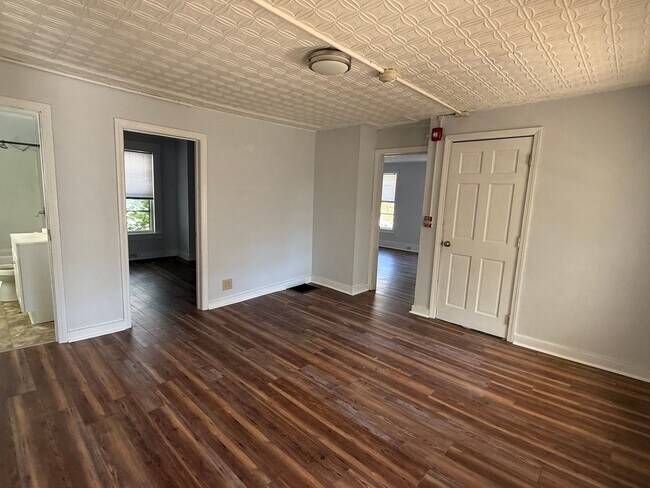 Building Photo - 35 Merrimac St