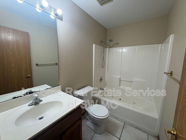 Building Photo - 1503 Frosty Dr