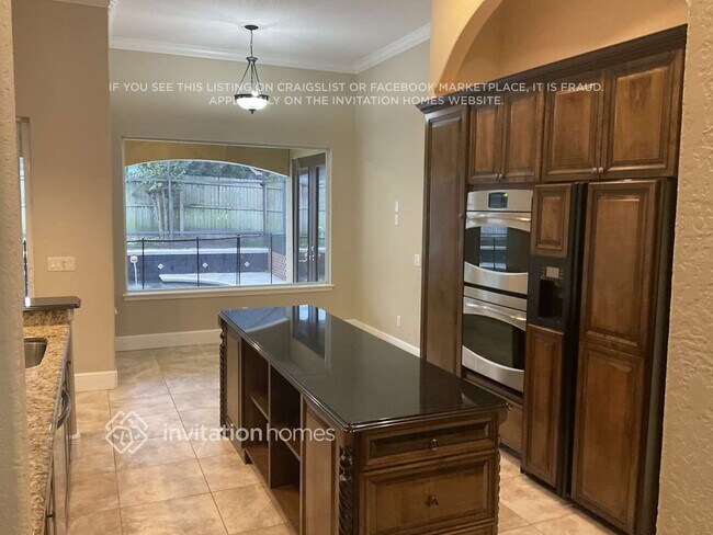 Building Photo - 400 Veracliff Ct