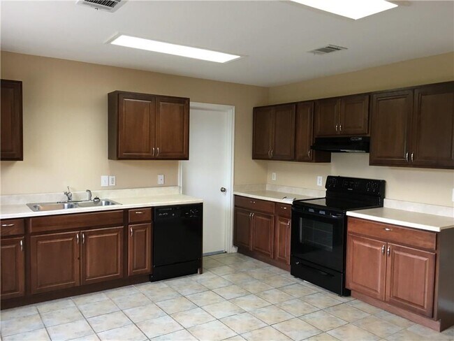 Building Photo - 1103 Mastiff Cove