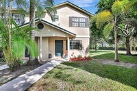 Building Photo - 484 Westree Ln